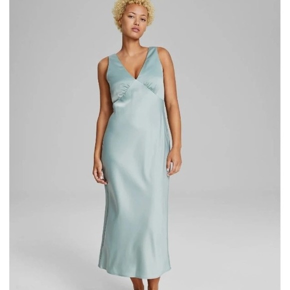 And Now This Dress Womens Large Green Milieu Satin Maxi Dress Sleeveless New - Picture 1 of 9